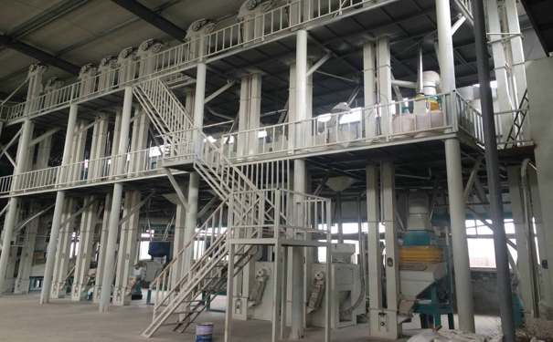 <a href=http://http://www.sy707.com/product/ target=_blank class=infotextkey>玉米加工成套設備</a>